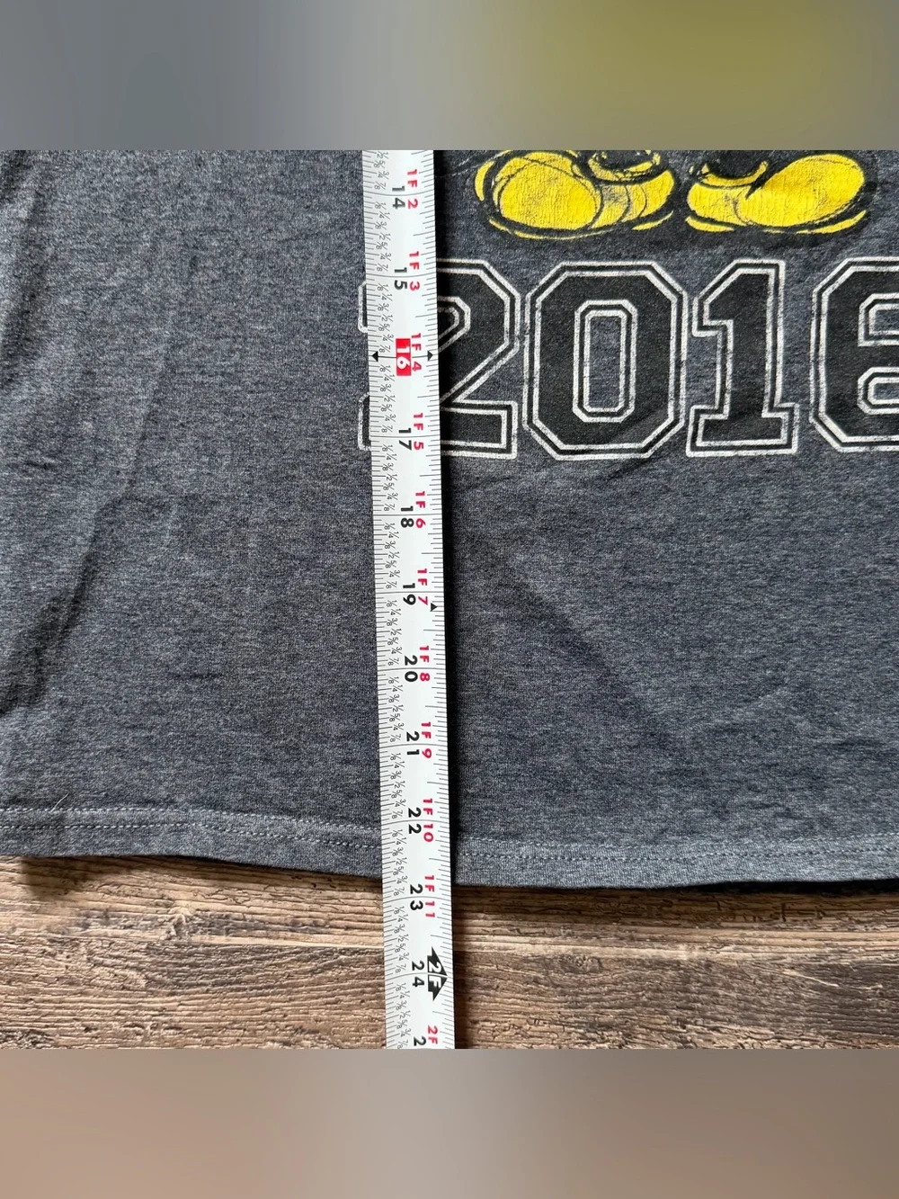 Lot of 3 Disney Mickey Mouse graphic print short sleeve t-shirts boys L 10-12